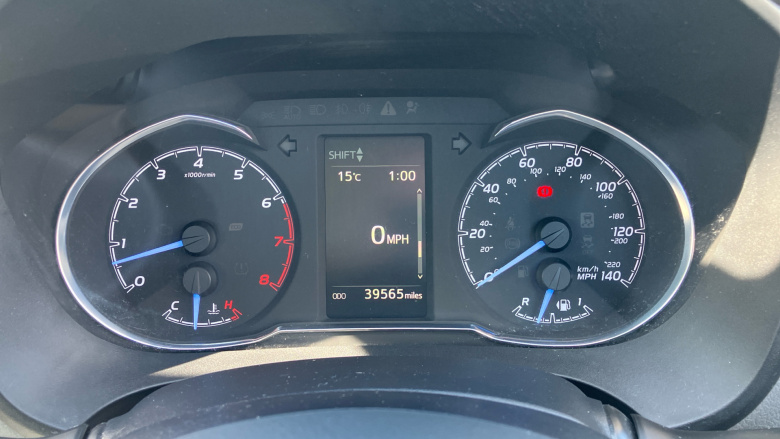 Toyota Yaris 1.5 VVT-i Icon Tech 5dr Petrol Hatchback